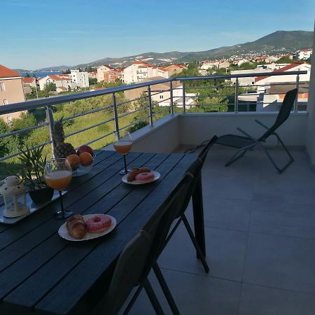 Apartman Ema Apartman Kaštela Kültér fotó