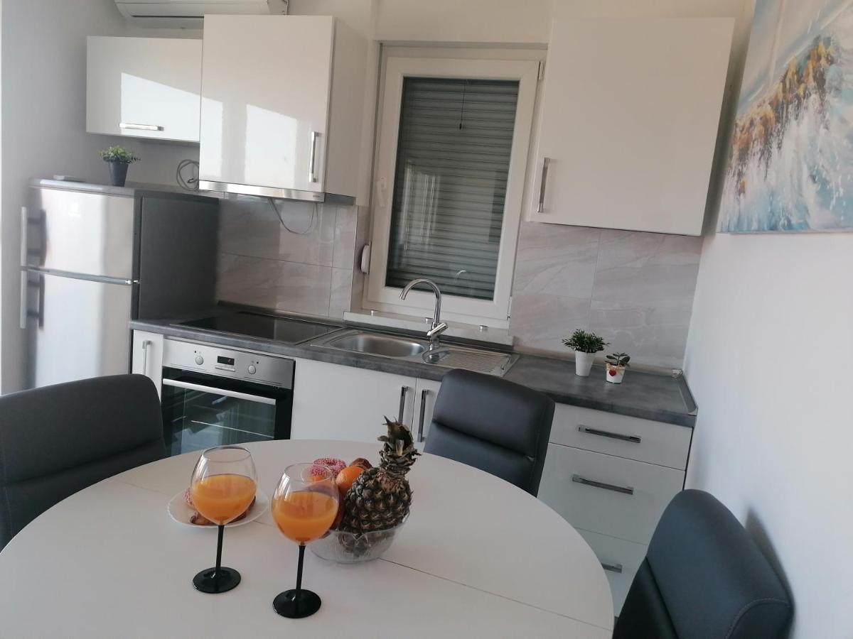 Apartman Ema Apartman Kaštela Kültér fotó